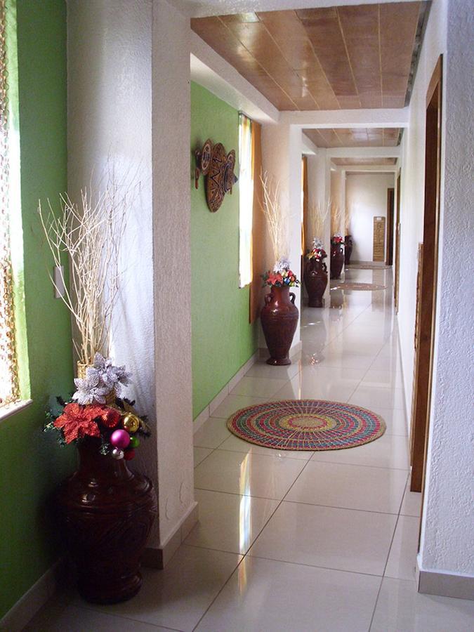 CITI Hotel Hilongos Buitenkant foto
